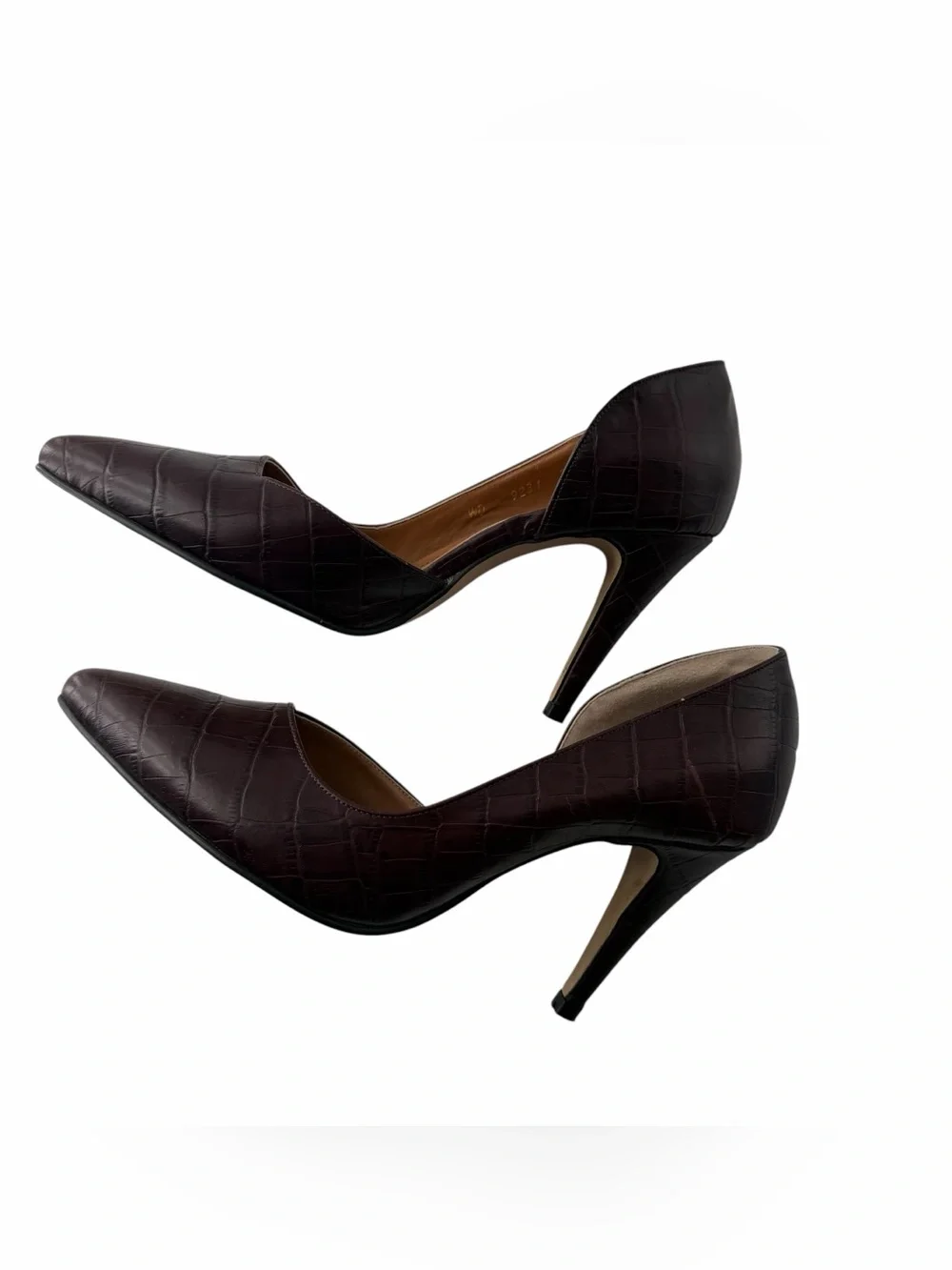 Croc-Textured Burgundy High Heel Feminine Classic 3.5” Pump for Women Size 7.5